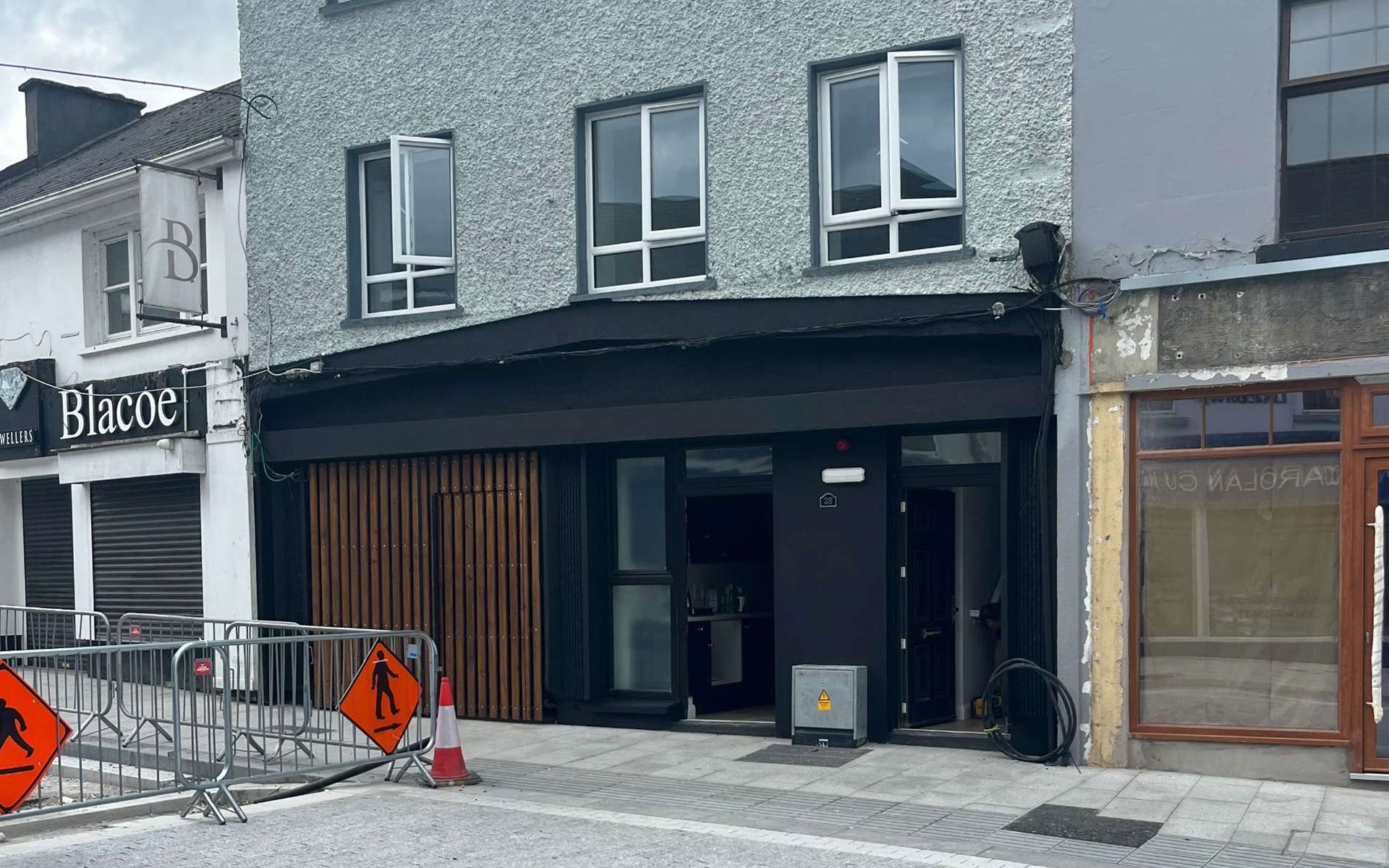 Mardyke Street Athlone Hero